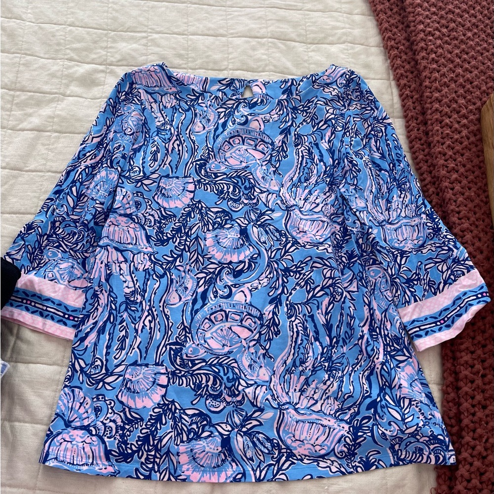 Lilly Pulitzer 3/4 length sleeve blue and pink tunic top size large
